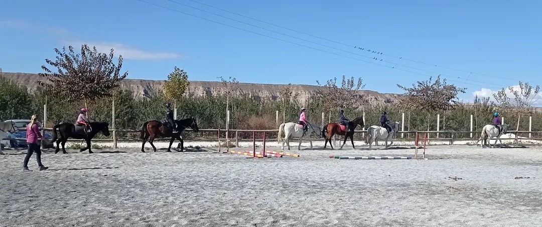 foto Clases y Rutas a caballo por el Geoparque