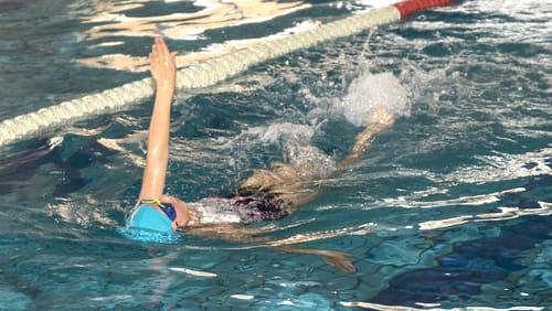 foto NATACION TERAPEUTICA NIÑOS